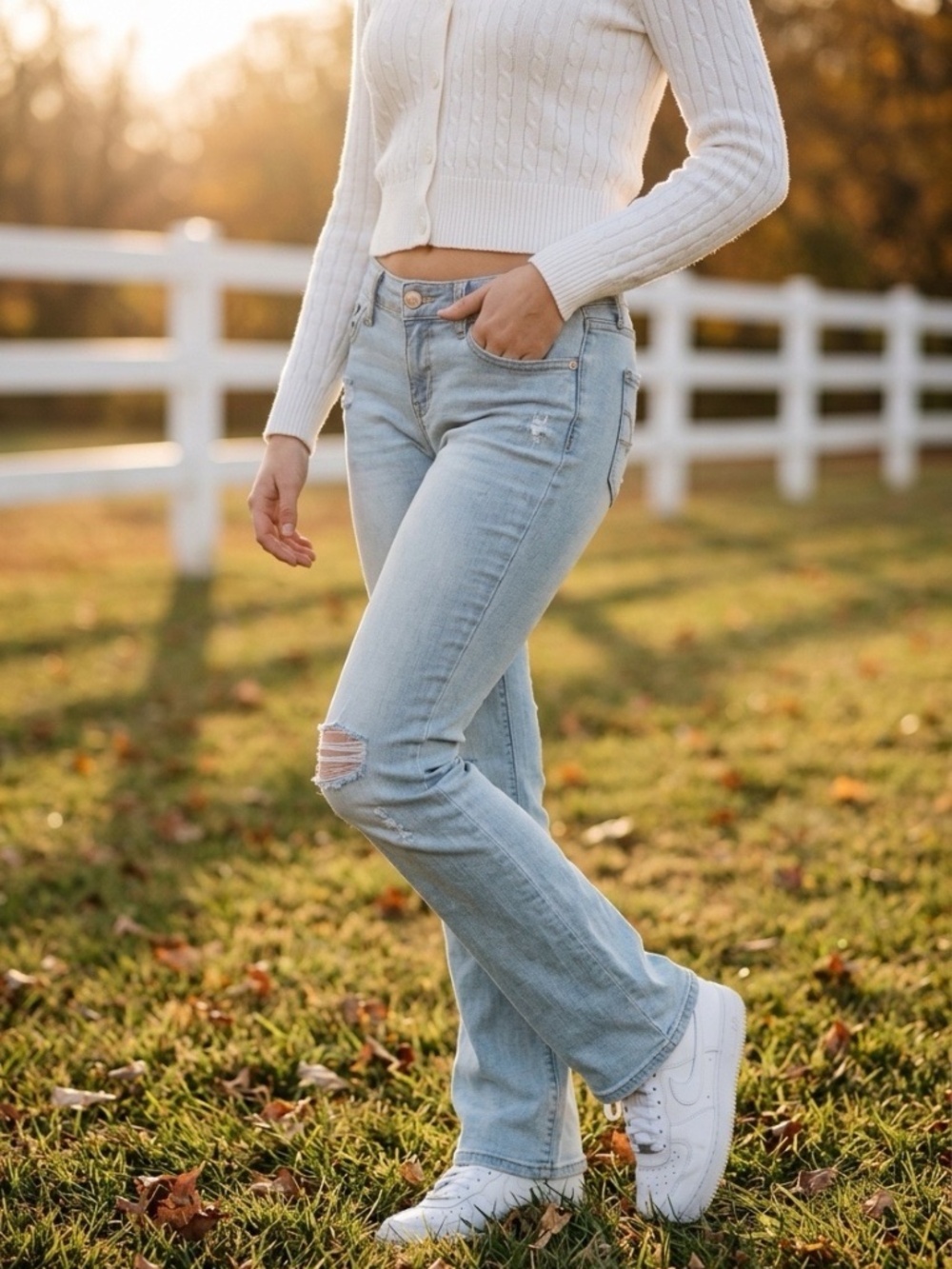 No Boundaries Womens Jeans 7 Y2K Low-Rise Distressed Preppy Mean Girls Regina